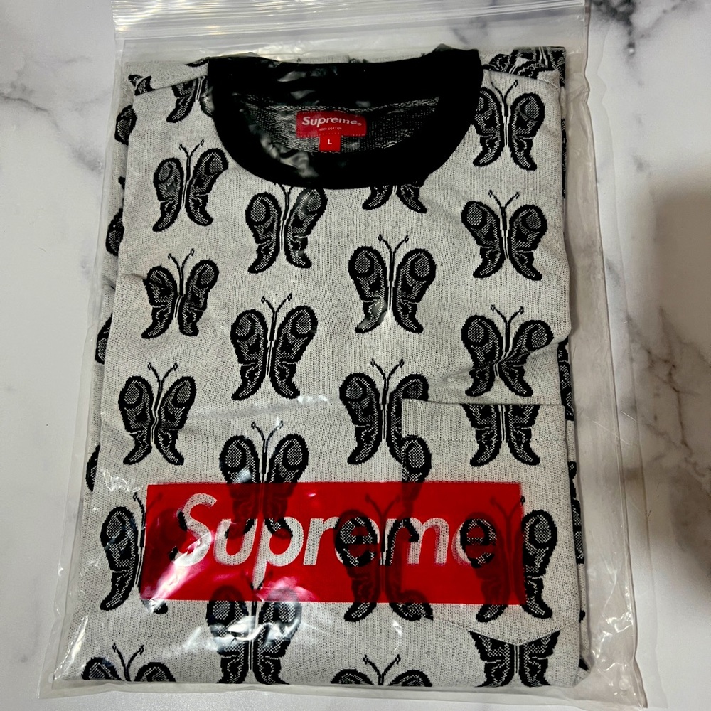Supreme butterfly crew neck BRAND NEW